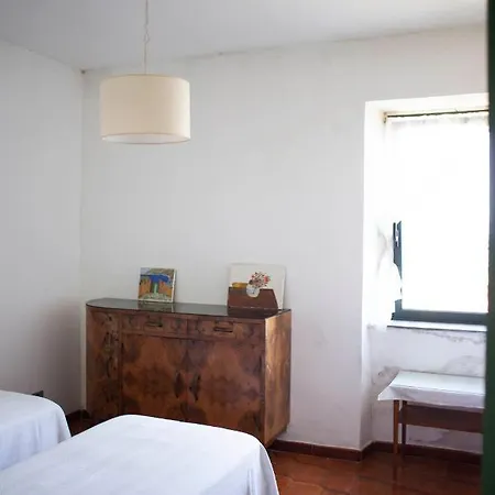 Vakantiehuis Casa Vacanze Soveri, In Un Parco Di Ulivi, Palme, Castagni Secolari. Borgia